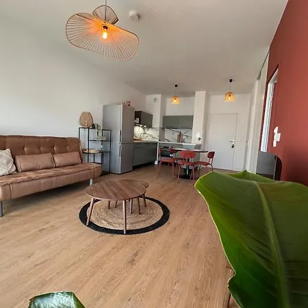 48 M2 Neuf 150m De La A307 Appartamento Royan