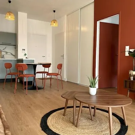 48 M2 Neuf 150m De La A307 Appartamento